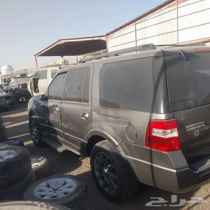 فورد اكسبدشن 2013 2