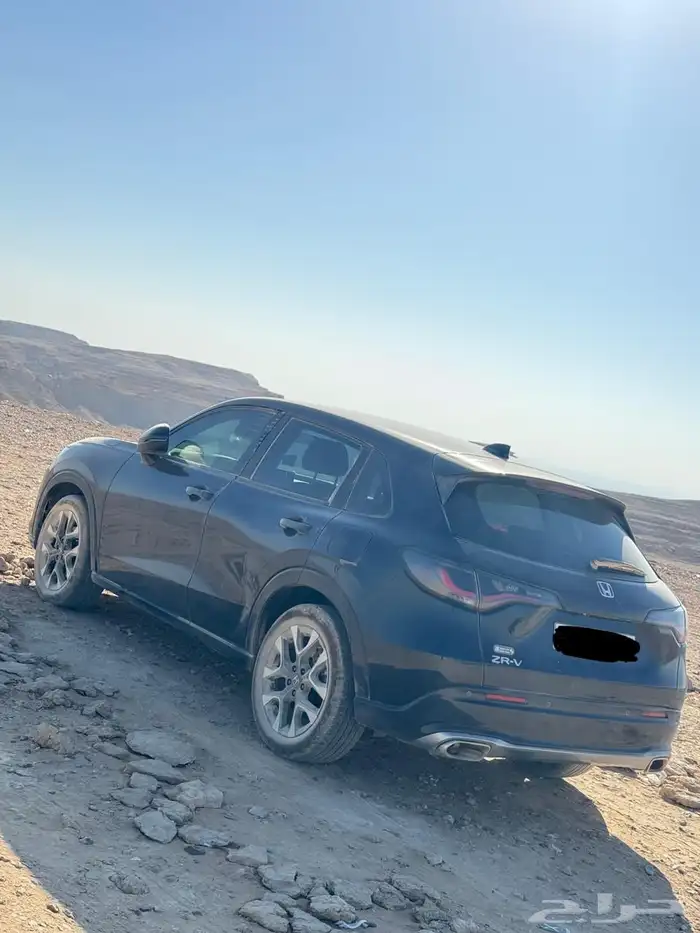 هوندا Zr-v شبه جديدة كحلي فل كامل 10