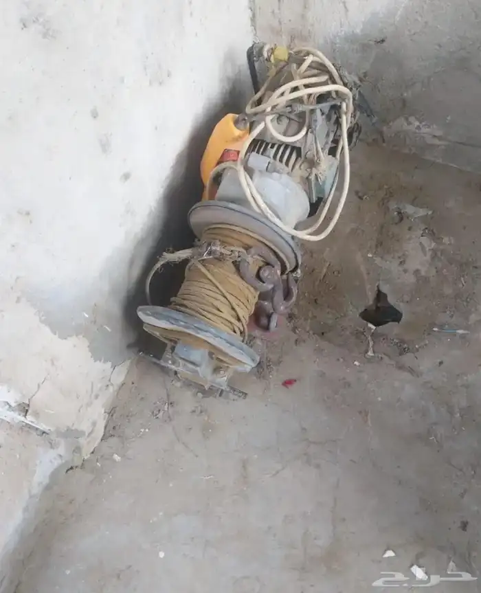 ونش كهربائي إيطالي اصلي مقاس 1000 2