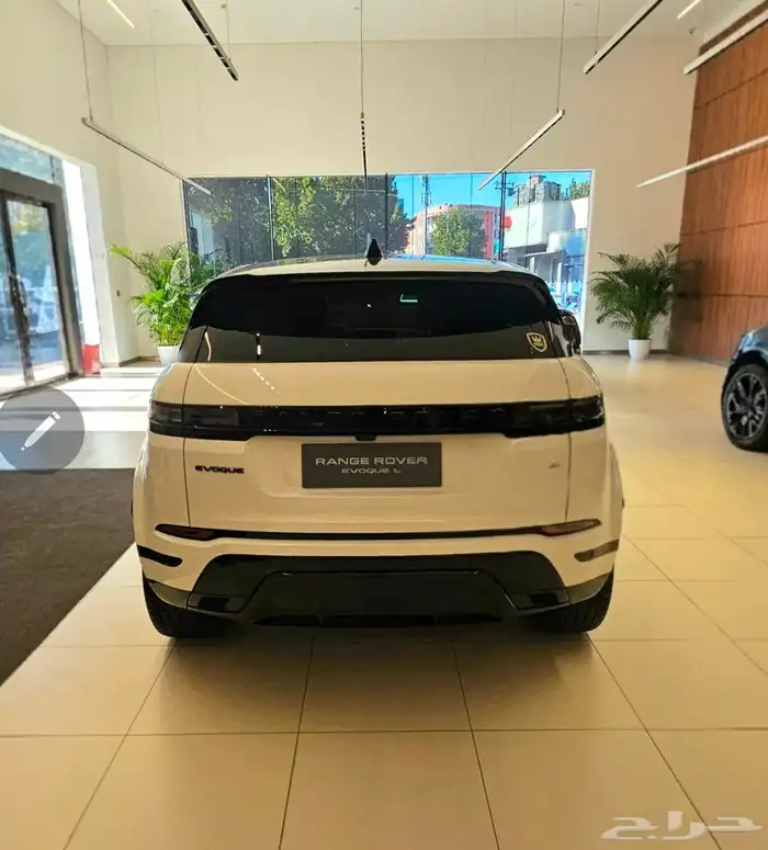 رانج روفر Evoque Sport جديد 2025 تحت الضمان 2
