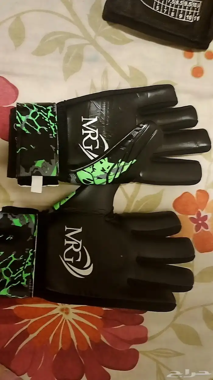 قفزات حراسا.goal keeper gloves 0
