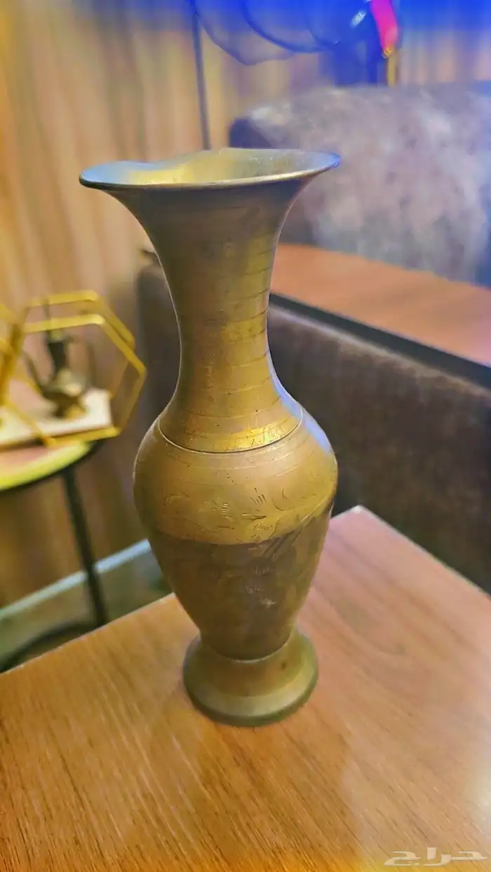 تحف نحاسيات اثريه عليها نقوش 4