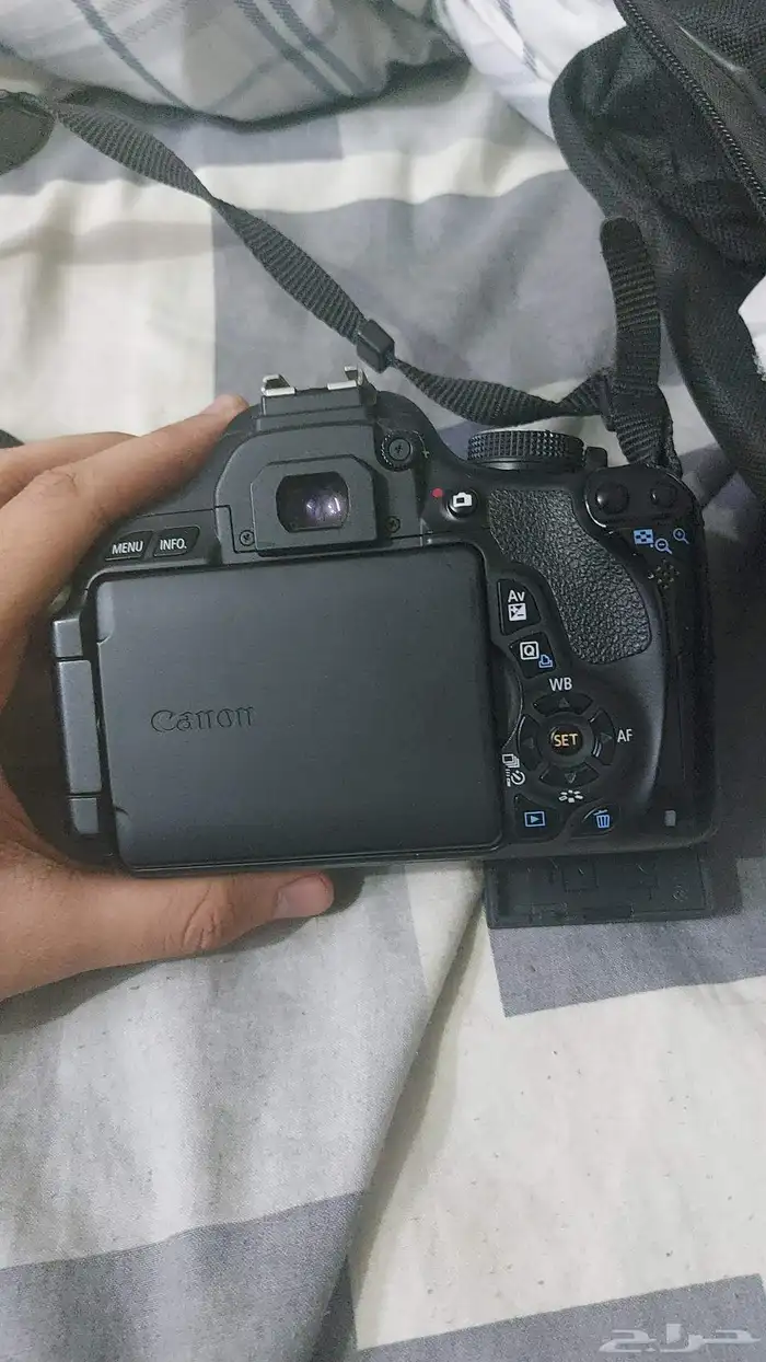 كاميرا كانون D600 مستعمل وا كشافات 400 واط حق تصوير 2