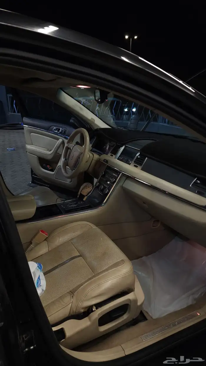 لنكولن MKS 2010 للبيع 2