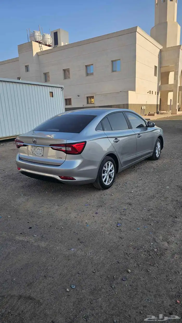 MG 5 2022 half full إم جي 5 - 2022 نفص فل 5