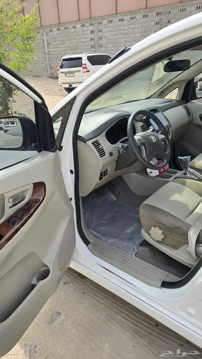 تويوتا انوفا فاغن 2011 بودي وكاله 13