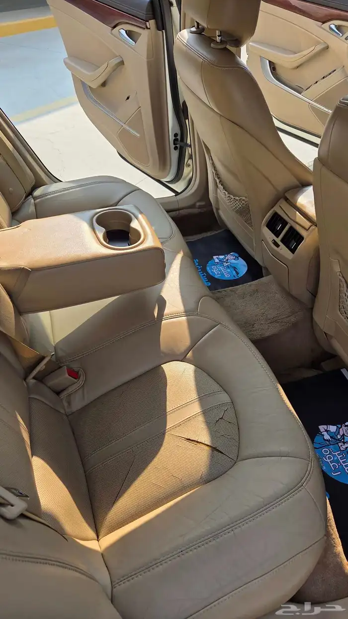 كاديلاك CTS luxury 2010 18