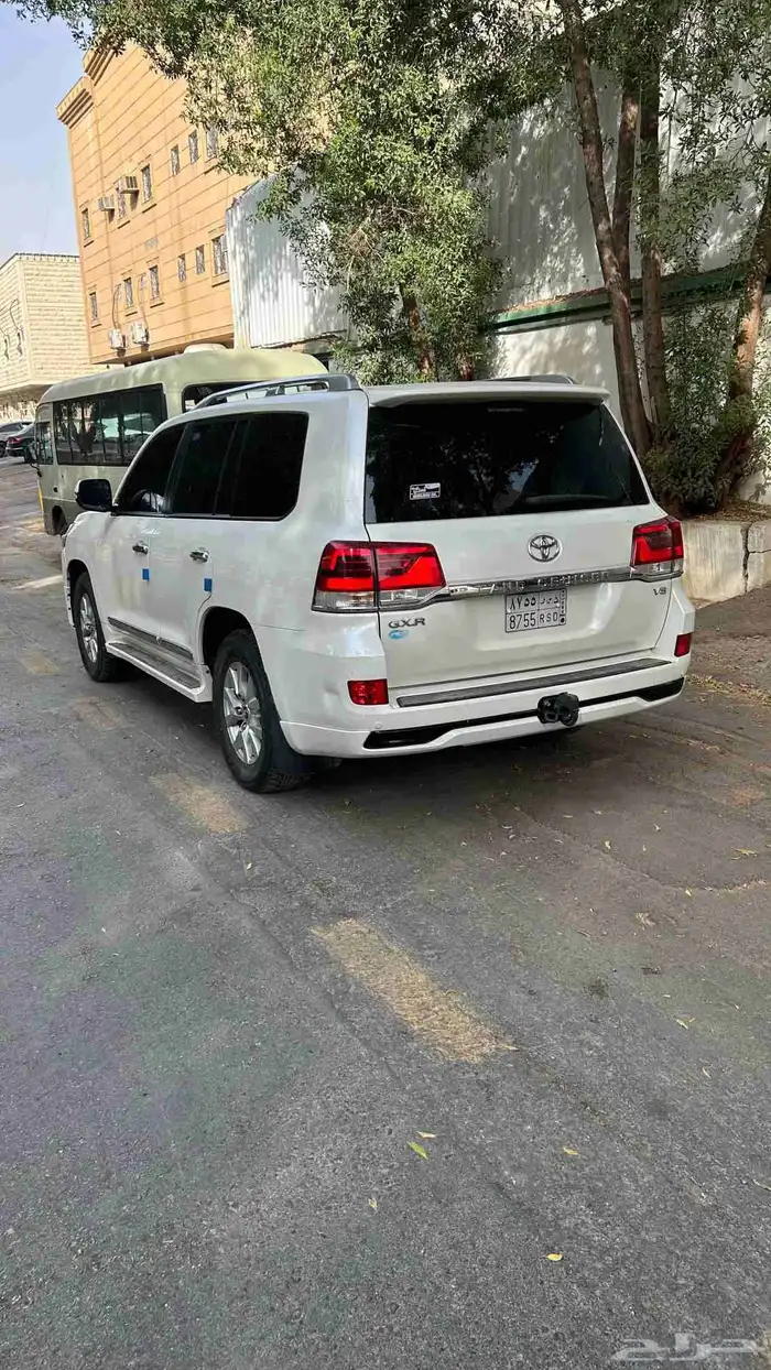 تويوتا لاند كروزر 5