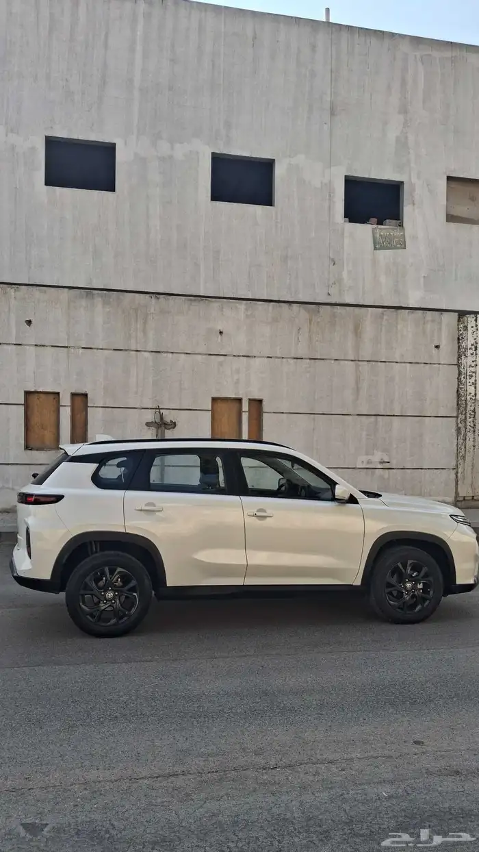 تويوتا اوربان كروزر 5