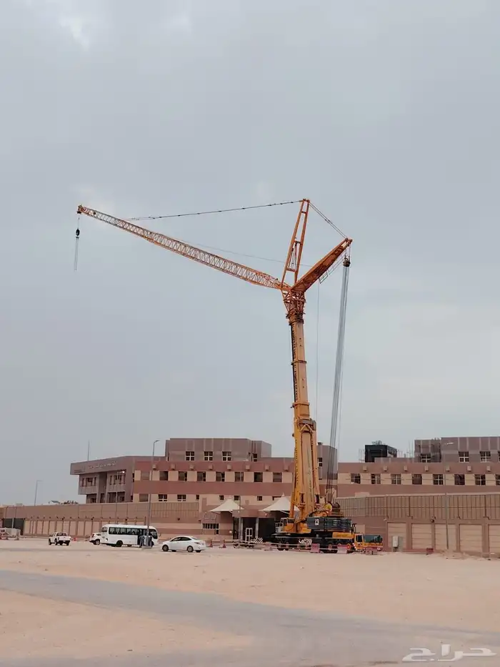 يتواجد لديناء جميع انواع الكرينات وصطحات 2