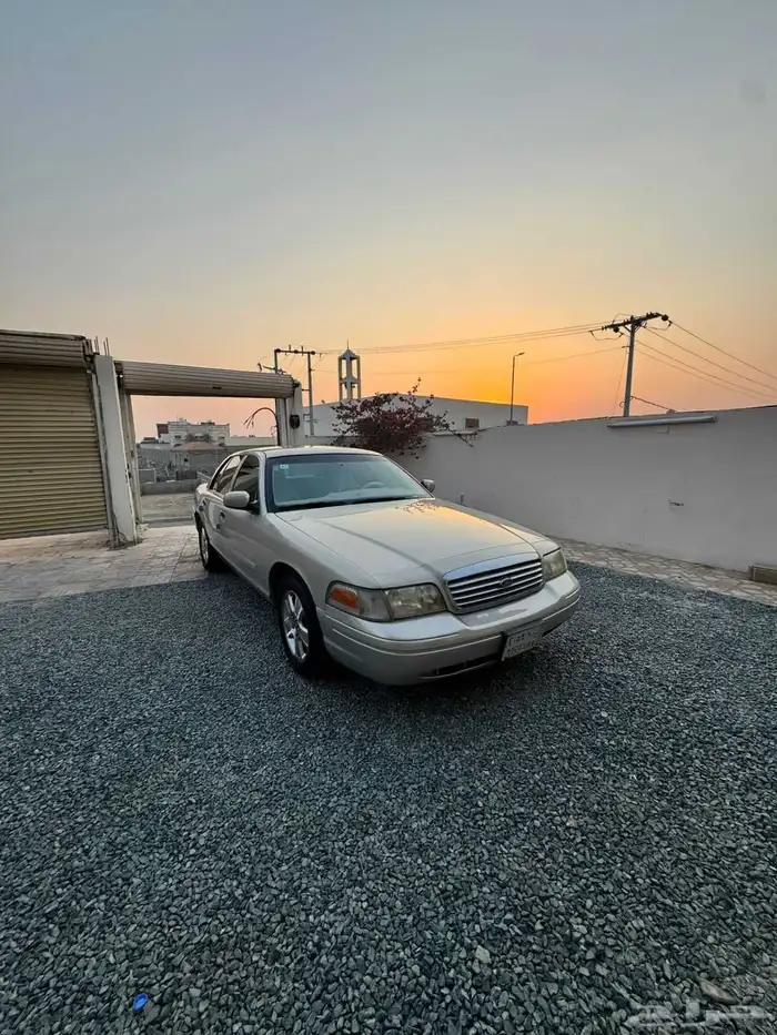 فورد فكتوريا 6