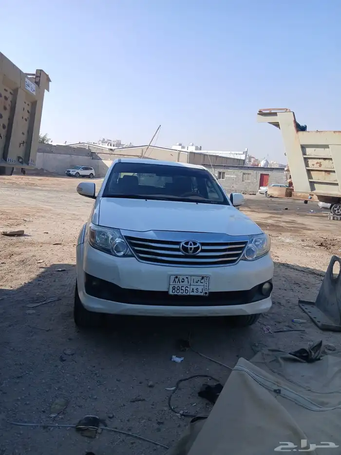 جيب فورتشنر 2014 اوتوماتك نظيف على الشرط والفحص بودي 0