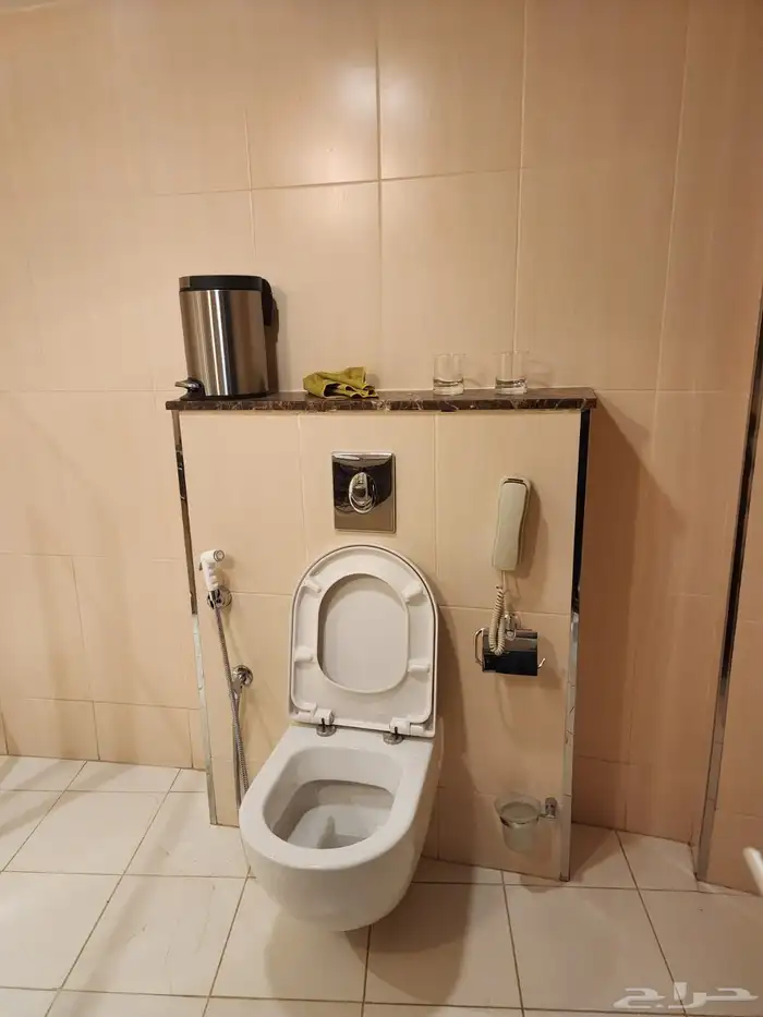 اثاث فندق خمس نجوم كامل كل شي في الفندق للبيع 7