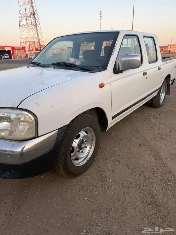 نيسان بكب غمارتين موديل 2015 1