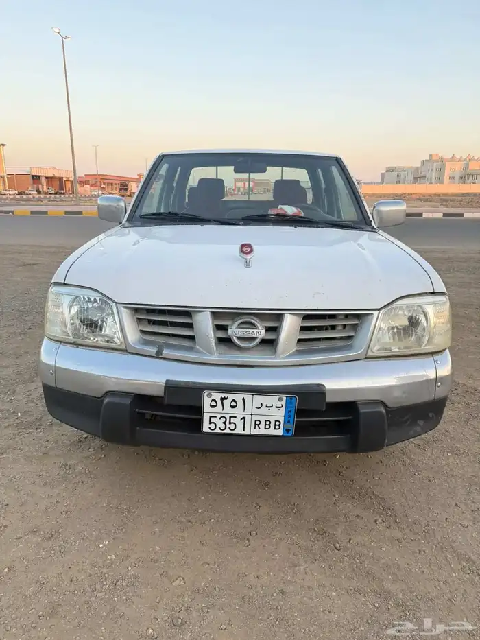 نيسان بكب غمارتين موديل 2015 5