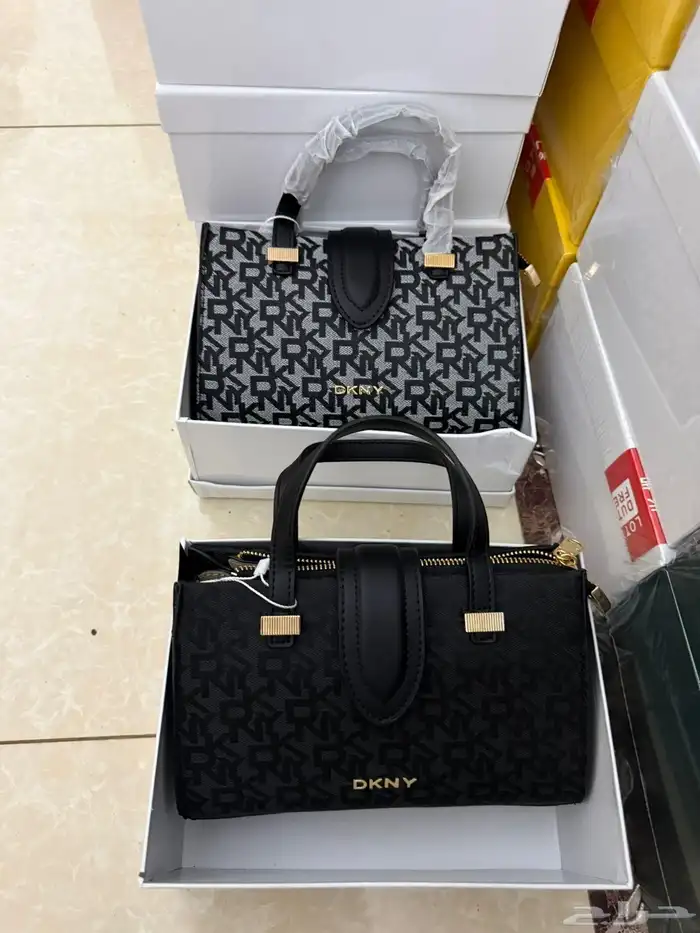 متوفر شنط وشوازوشوازات جمله وقطاعي بسعر خيالي مطلوب متسوقات 15