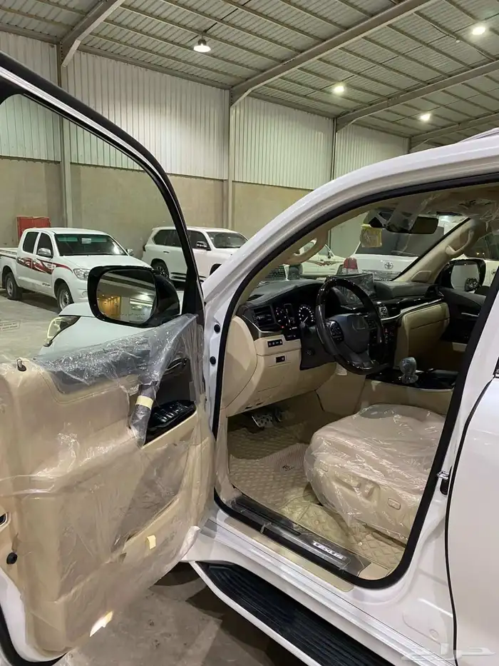 للبيع لكزس 2018 فل كامل سعودي 8