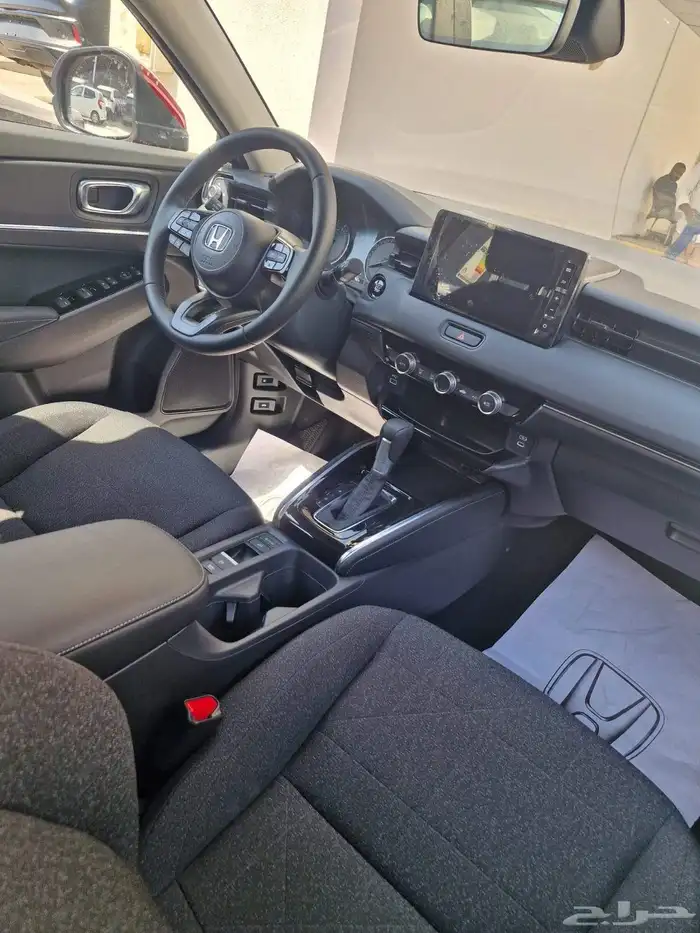 هوندا HR-V (LX) 5
