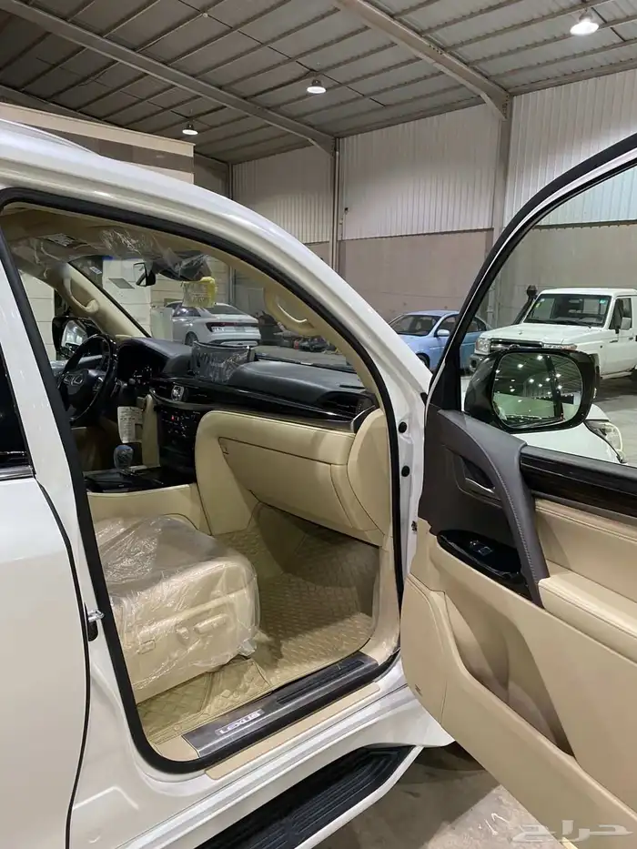 للبيع لكزس 2018 فل كامل سعودي 13