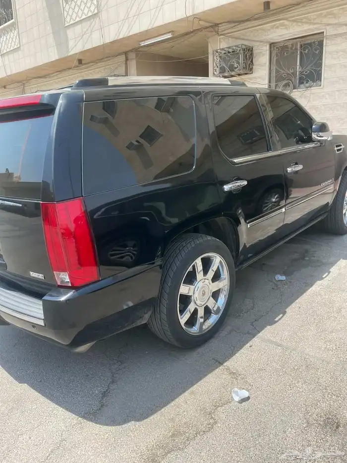 كاديلاك اسكاليد بريميوم 2