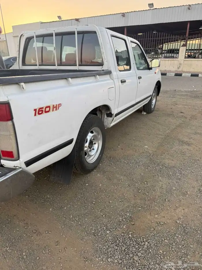 نيسان بكب غمارتين موديل 2015 4