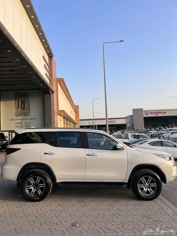 تويوتا فوتشينر موديل 2022 2