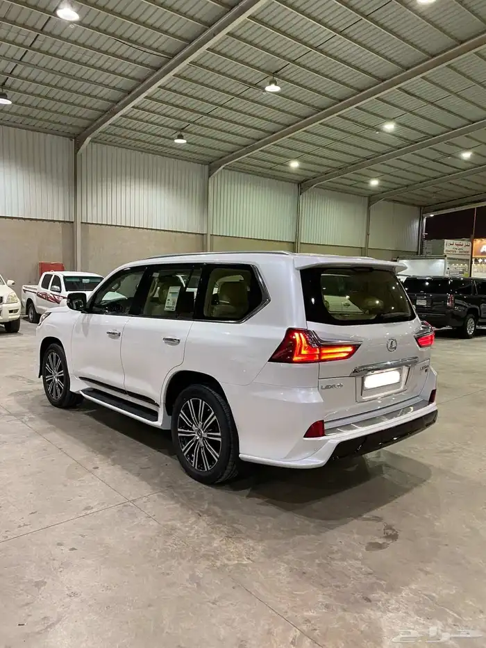 للبيع لكزس 2018 فل كامل سعودي 4