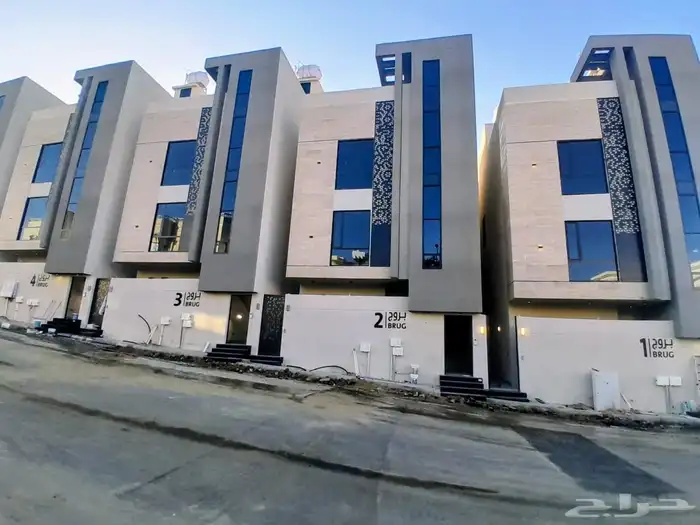 للبيع شقه دور ارضي تمليك تشطيبات راقيه بحي الحسام ب570الف 0