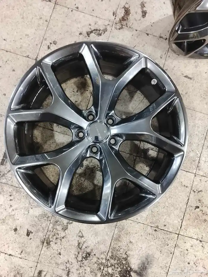 جنوط دوج مستعمل 1