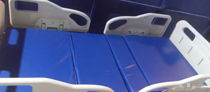 سرير طبي كهربائي 1