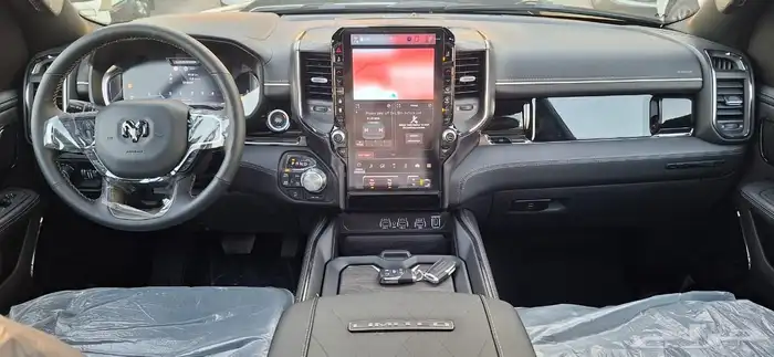 دودج رام لميتد 2025 خليجي السعر 290 شامل الضريبه 22