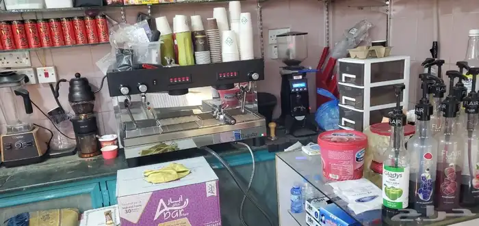 مكينه قهوه جديد استخدام شهرين فقط يالي يبيها يتواصلبي 0