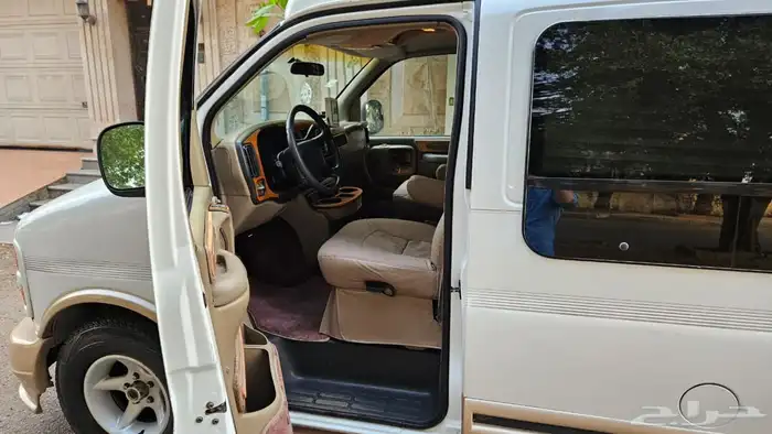 جي ام سي سافانا 1997 مخزن 25