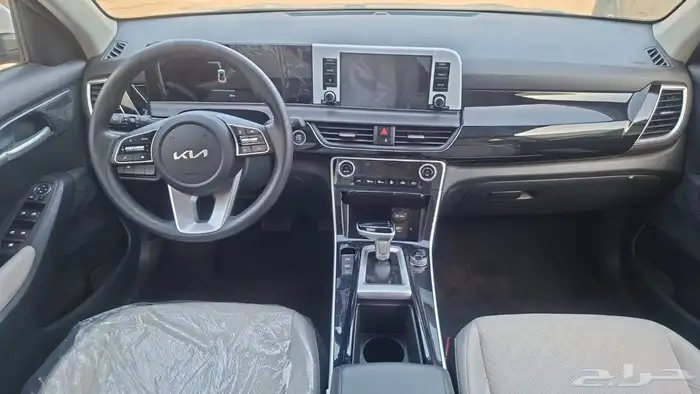 كيا سيلتوس2024 نص فل 12