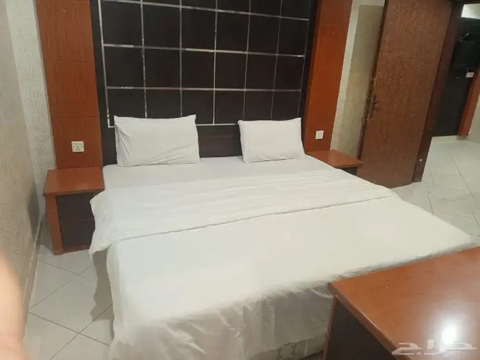 شقق مفروشة جده بحي الفاروق كيلو 10 0