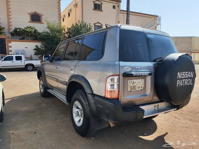 باترول 4500 صالون شد بلد مكينه موضبه ماشيه 10 الف شرط 0