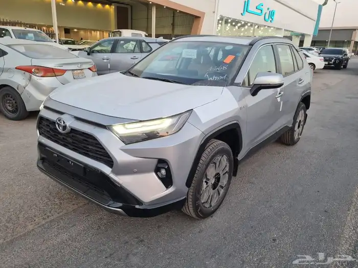 تويوتا راف فور XLe نص فل 2025 0