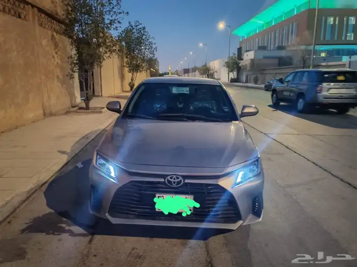 يارس 2023 لون تيتانيوم ماشة 23 الف 8