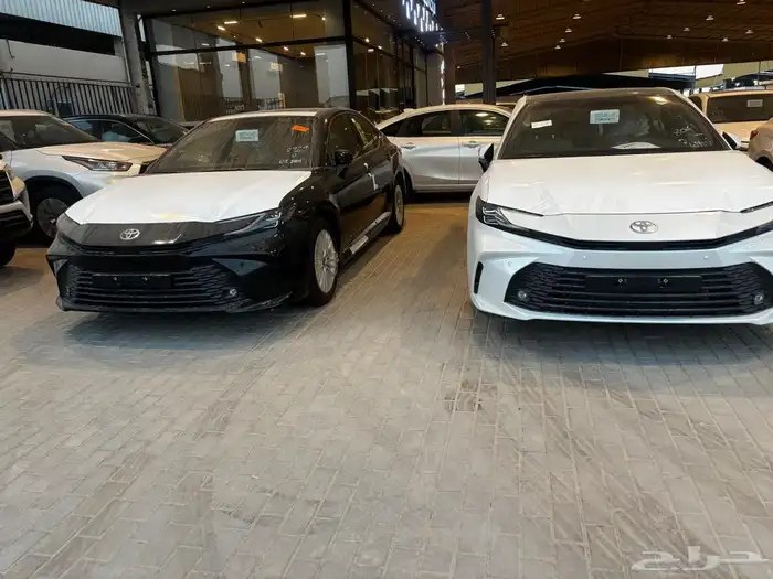 تويوتا كامري 2025 5