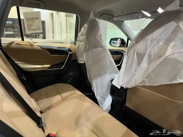 تويوتا RAV4 الموديل  2025 استاندر 7