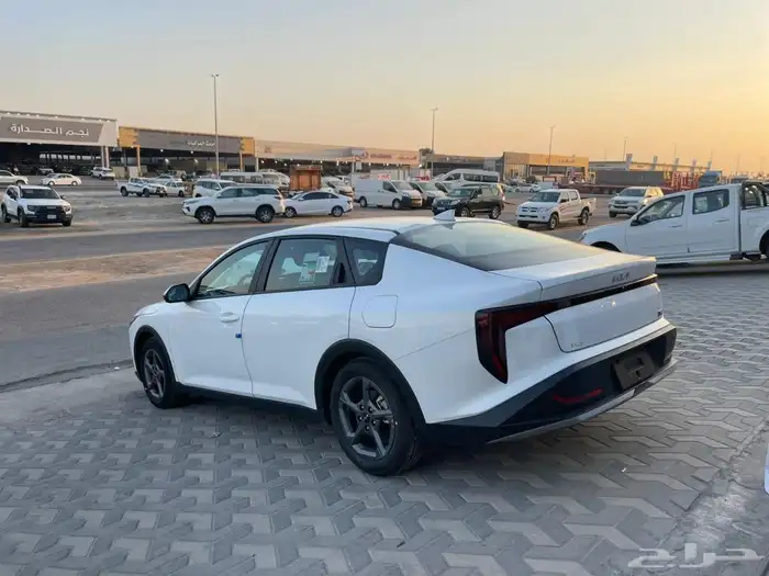 كيا k4 ستاندر متوفر جميع الفئات 2026 2