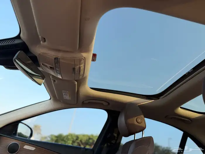 مرسيدس أي 200 الموتر موديل 2022 خليجي متواجد في دبي 6