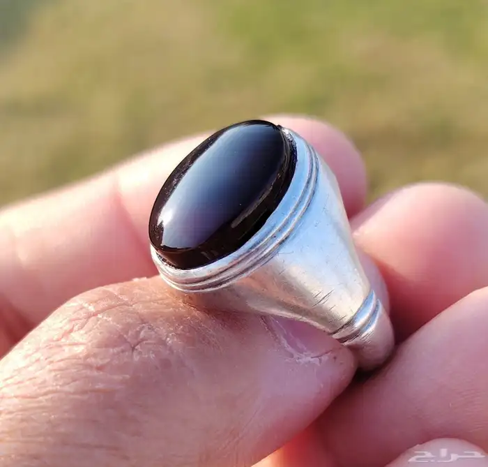 خاتم فضه بحجر عقيق يمني كبدي المقاس 22 0