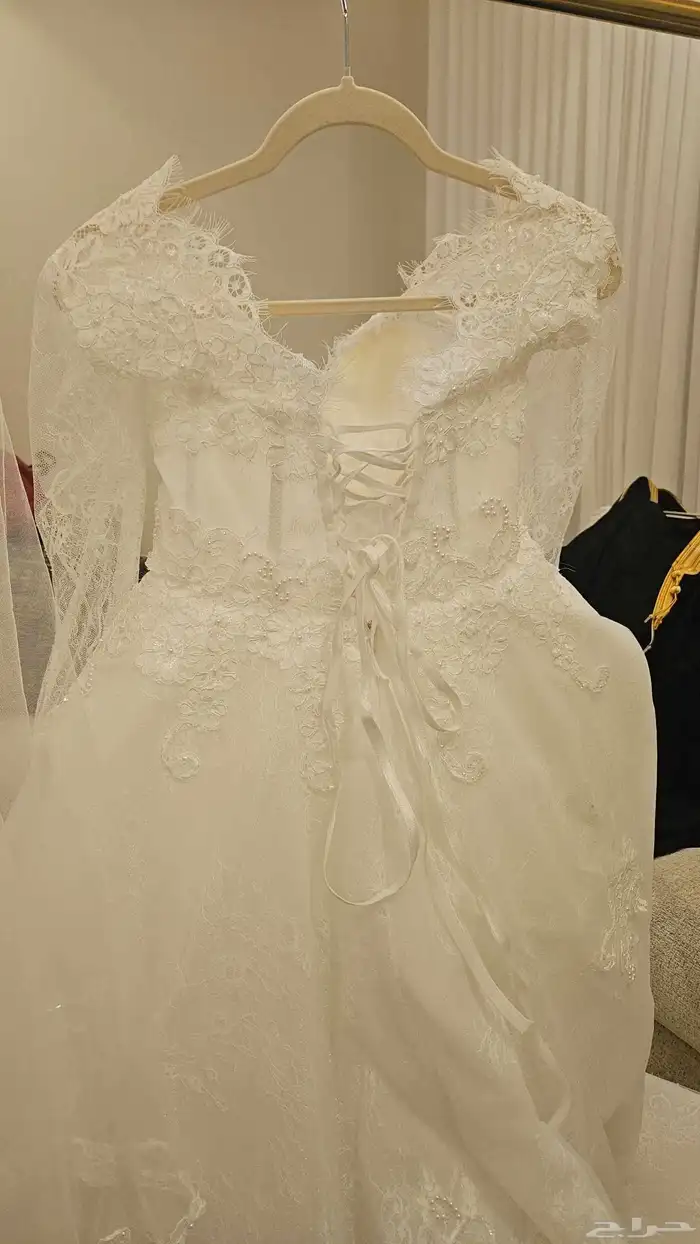 فستان زفاف فخم 0
