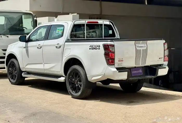 ايسوزو ديماكس 2026 قير اوتماتيك 2