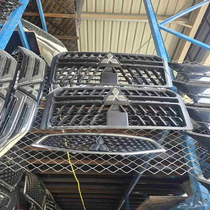 مستوبيشي قطع غيار مستعمل 27