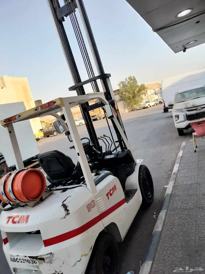 للبيع رافعة شوكيه TCM ياباني 3طن 2015 2