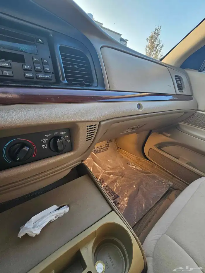 فورد فكتوريا ماشي 80 ألف لون سمني 2011 27