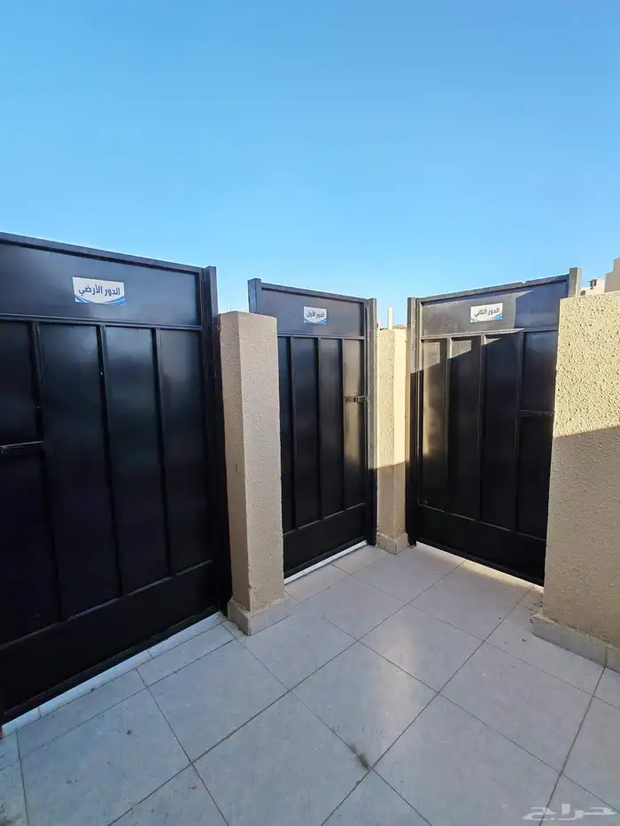 للبيع بأبها شقق تمليك علوي ب 500 الف بسطح خاص ومصعد شغال 26