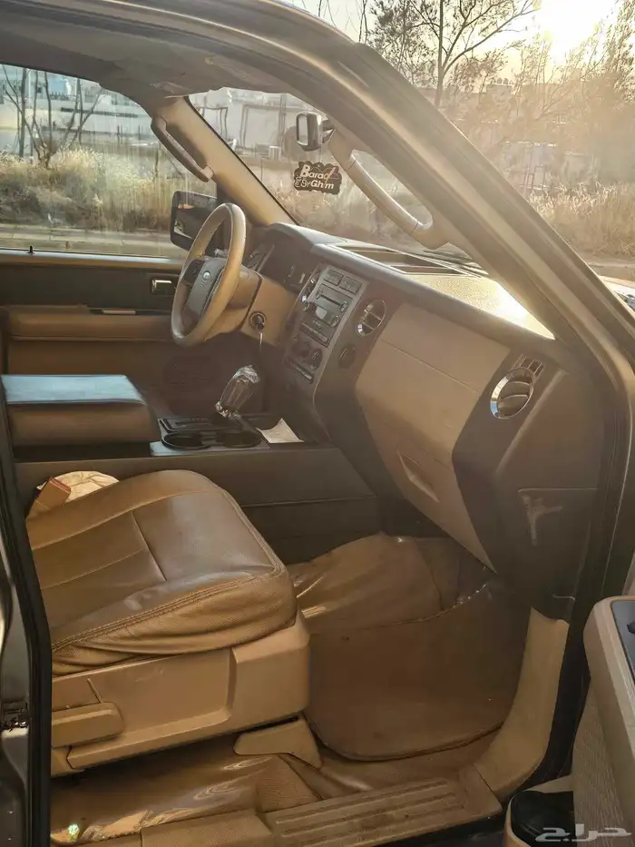 اكسبدشن 2009 مصدوم من الخلف 6